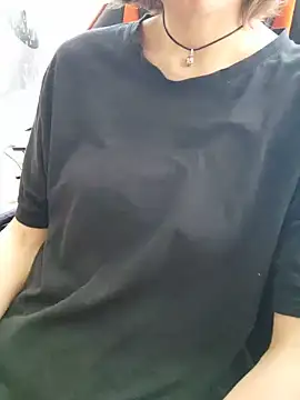 Aashikalaa live XXX chat