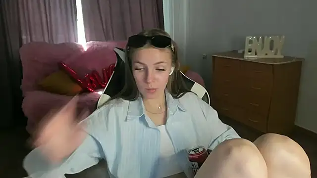 Czat XXX na żywo – HitGyrl