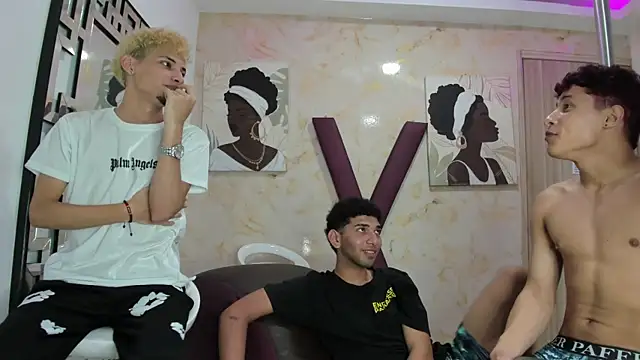 YOUNG_BOYS_HELL's Webcam Show
