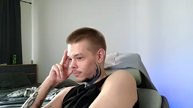 DENIS_HERE – webcam-show