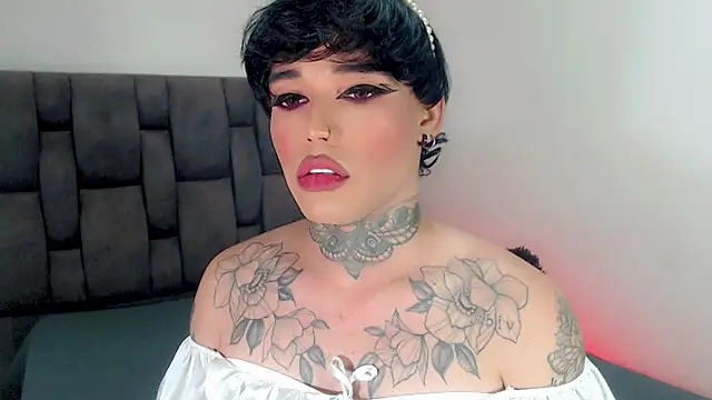 Show modela little_star_porn na web-kameri