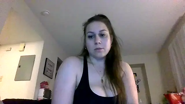 Chat XXX en directo de thedevinemama