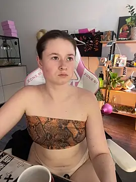 sweetest_pie live XXX chat