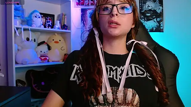 دردشة CelesteAyase الجنسية المباشرة