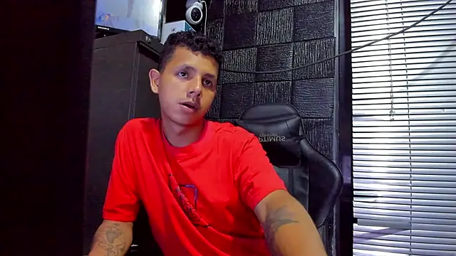 boy_bigcock24cm's Live XXX Chat