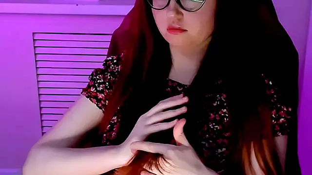 Онлайн чат XXX CarolGiggly