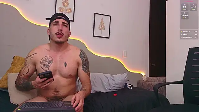 dylanspencer28's Live XXX Chat