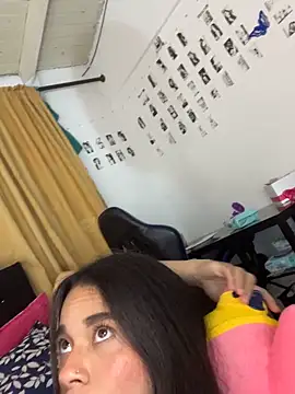 Chat XXX ao vivo de Milleradhara24