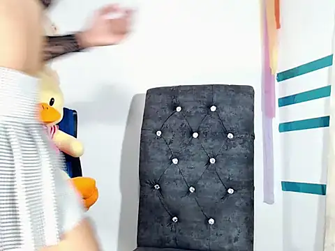 lilith-12 Live XXX Chat