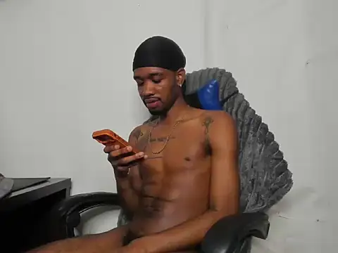 Kofi_exotic_2 – webcam-show