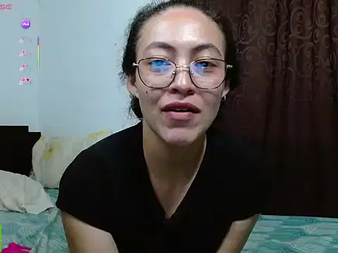 Amitlu_'s Live XXX Chat
