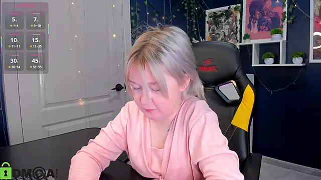 Sara_Robinson: онлайн-секс-чат