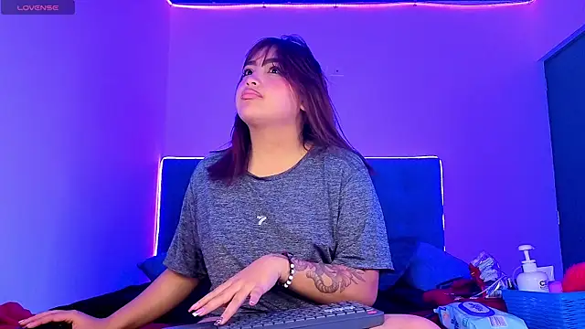 Chat +18 de pao_foxxie ao vivo