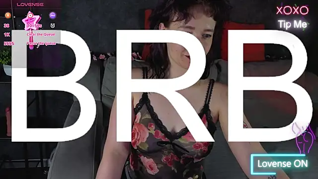 Ricki_Bloom élő XXX-chatje