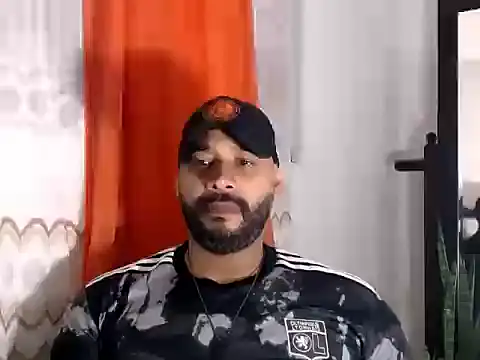 دردشة musclehetero الجنسية المباشرة