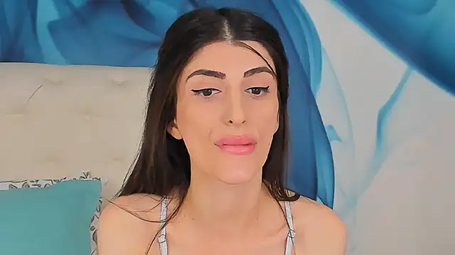 Chat XXX en directo de SkinnyDolly