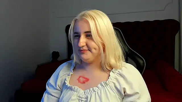 Chat XXX en directo de LioraArdyn