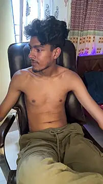 XXX chat uživo modela GunSlay
