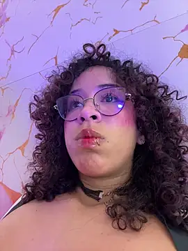 Woo_isDaphneのライブXXXチャット