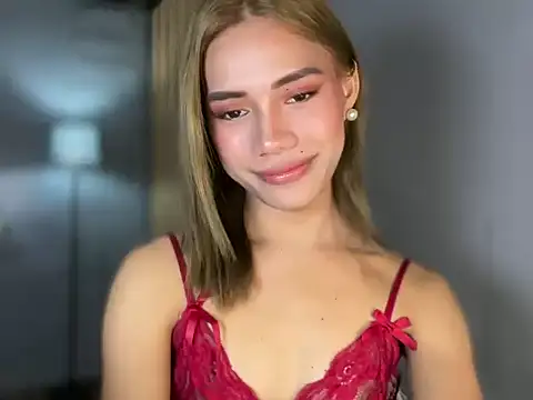 Lovelynikki03 Шоу с уебкамера