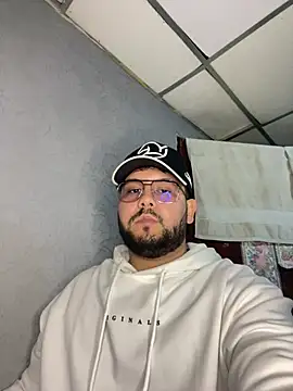 sexy_men22cm: διαδικτυακό σόου στην κάμερα