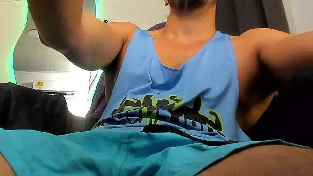 Czat XXX na żywo – Kris_Khalifa69