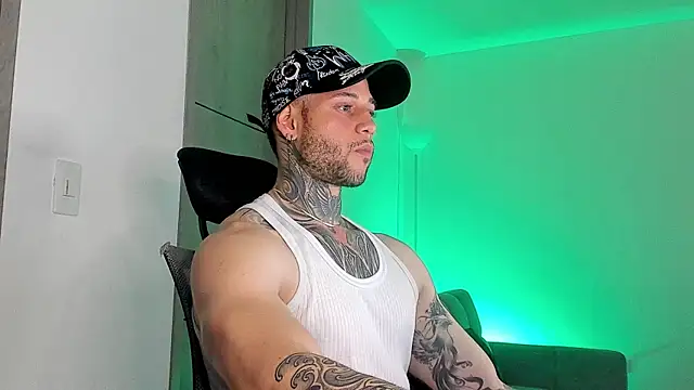 Czat XXX na żywo – _jamesleandros1