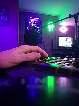 Онлайн чат XXX chronic_vibez