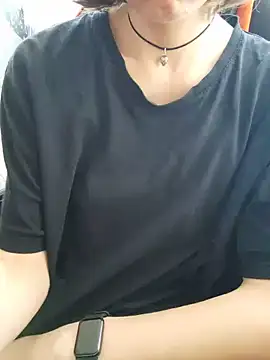 Aashikalaa's Live XXX Chat