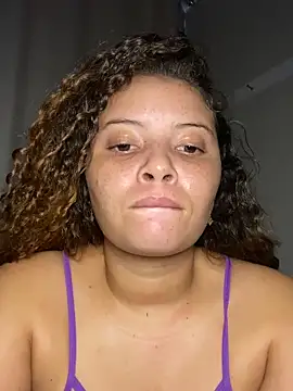 naughty_curly69's Webcam Show
