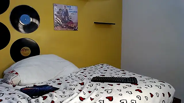Chatroom XXX en direct de lilithevil32