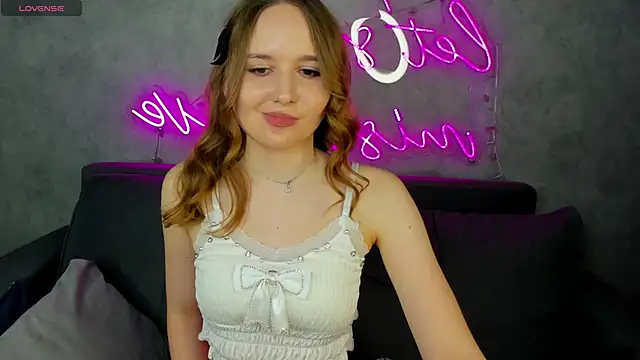 دردشة Emmaa_Kimm الجنسية المباشرة