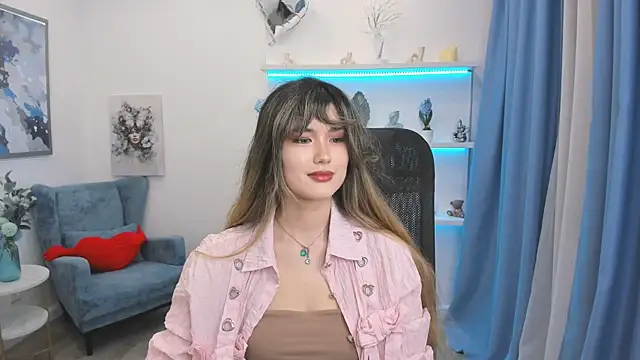 AnneTLi 即時 XXX 聊天