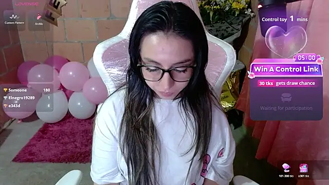 Czat XXX na żywo – Maggie_Fox3