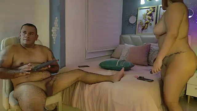 Živý XXX chat sexycouple4u