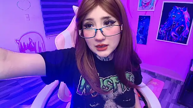 Miwa_violet's Live XXX Chat