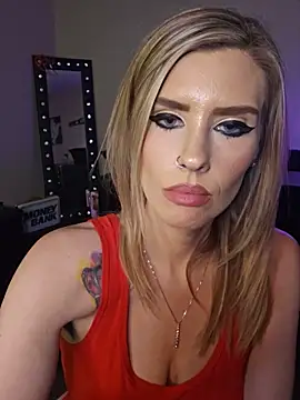 ellieconradxo Adlı Modelin Web Kamerası Şovu