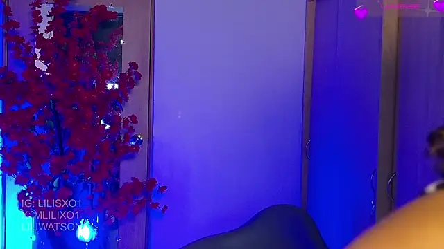 liliwatsonjのライブXXXチャット