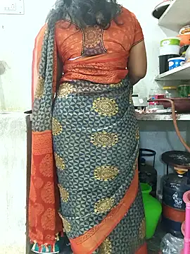 MaaliiiPonuTamil's Webcam Show