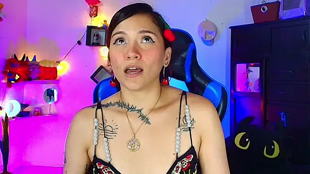 alisson_zafiro_ Chat XXX in diretta