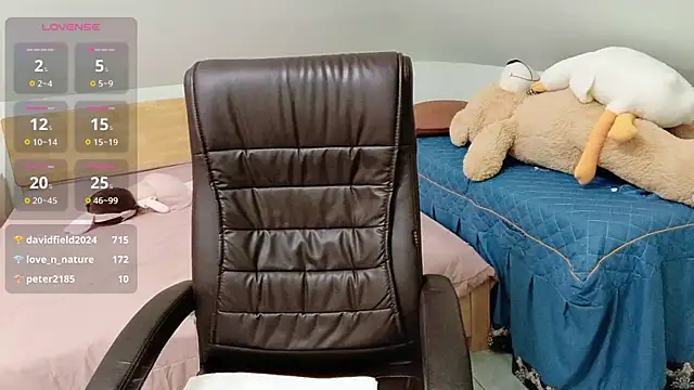 Leila_E's Live XXX Chat