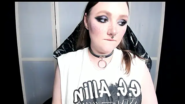 YourDyingBride's Live XXX Chat