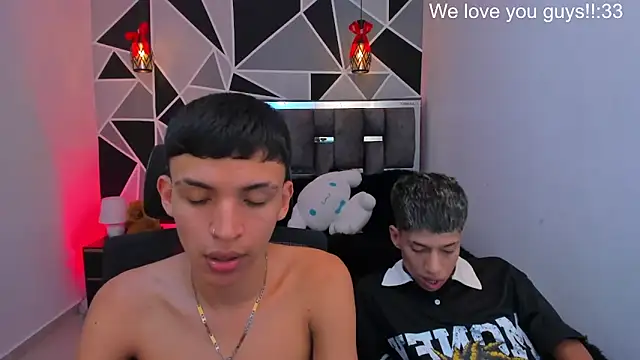 Juan_Nd_Steven Adlı Modelin Canlı XXX Sohbeti