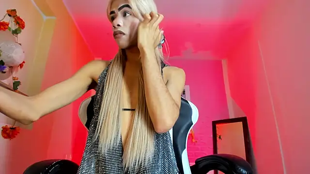 Katy_bratz_ Live XXX-Chat