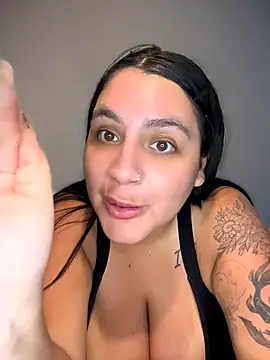 Chat XXX ao vivo de Vicky_Sixx