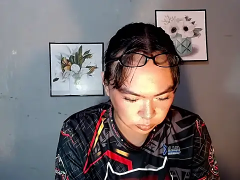 Asianblk_barbiedoll webcam show