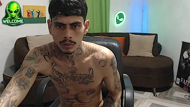 alpha_zom Obrolan Langsung XXX