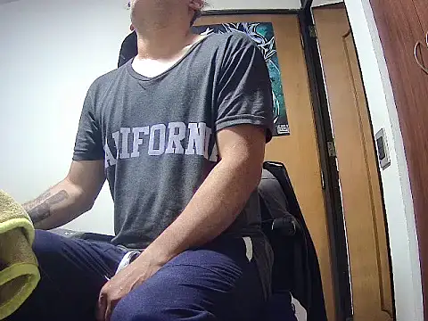 Ponpeo Pertunjukan Webcam