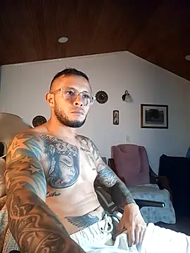 Chat +18 de sebastian_horny ao vivo