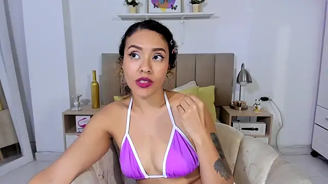 Zoe_Gruber Chat XXX in diretta